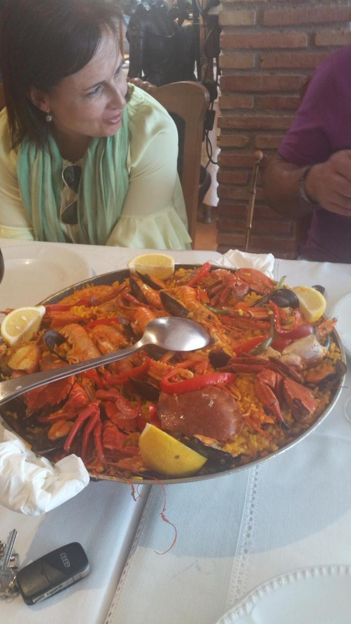 Hostal Restaurante El Parador Alcaracejos ภายนอก รูปภาพ