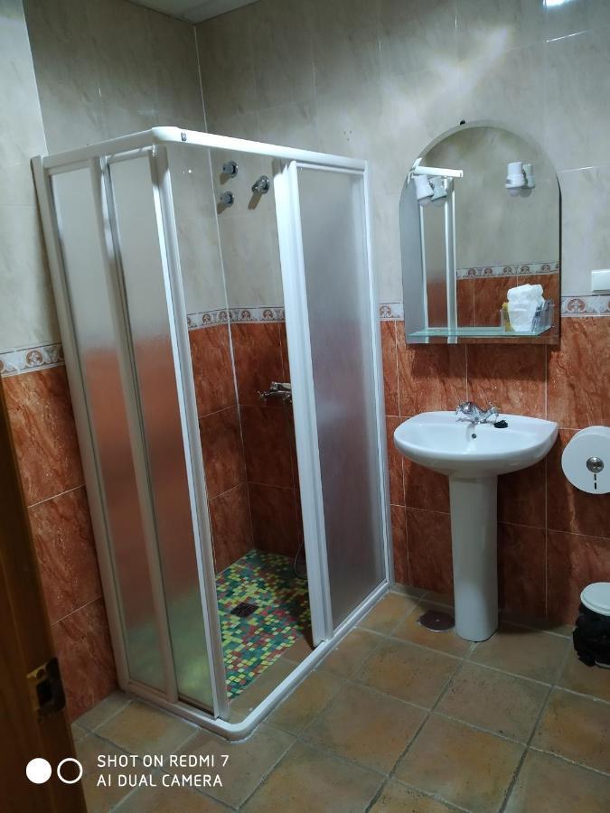 Hostal Restaurante El Parador Alcaracejos ภายนอก รูปภาพ